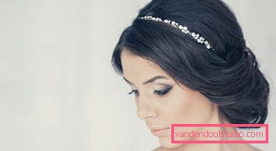 sposa dai capelli scuri sposa dai capelli scuri