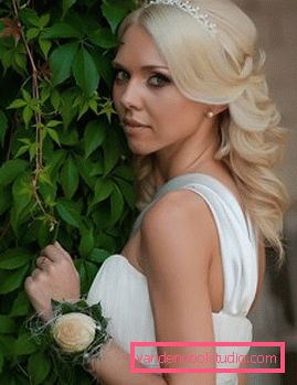 Acconciature da sposa 2012 - 45 opzioni