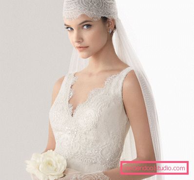 Acconciature da sposa con un velo in media