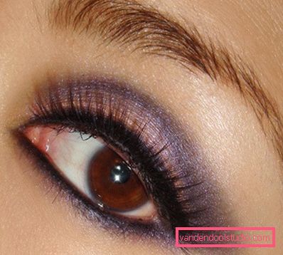 Trucco per occhi da sposa in stile orientale Trucco per occhi da sposa in stile orientale