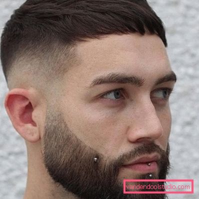 Tagliare il taglio di capelli - Tagliare l'acconciatura Tecnica di taglio di capelli maschile Ritaglia e Coltura francese