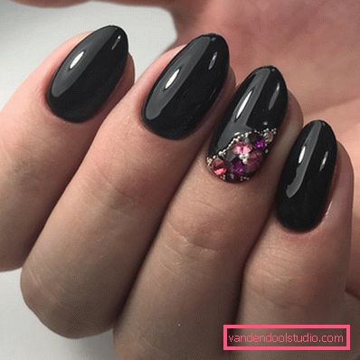 Incredibile manicure scura 2019-2020 per donne vere