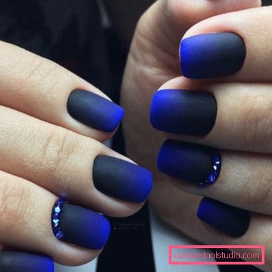 Incredibile manicure scura 2019-2020 per donne vere