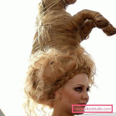 Acconciature divertenti Top capelli divertenti per gli uomini
