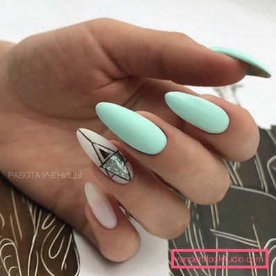 Manicure supernovae primavera-estate 2019-2020 - le tendenze della moda del design stagionale delle unghie