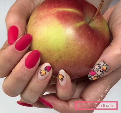 Manicure supernovae primavera-estate 2019-2020 - le tendenze della moda del design stagionale delle unghie