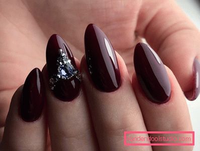 Top idee di design manicure per unghie lunghe stagione 2019-2020