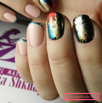 Manicure brillante con lamina 2019-2020 anni