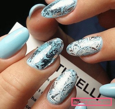 Manicure brillante con lamina 2019-2020 anni