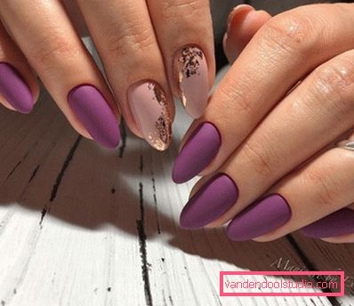 Manicure brillante con lamina 2019-2020 anni