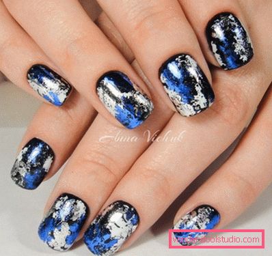 Manicure brillante con lamina 2019-2020 anni