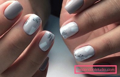 Manicure brillante con lamina 2019-2020 anni