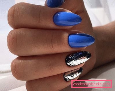 Manicure brillante con lamina 2019-2020 anni