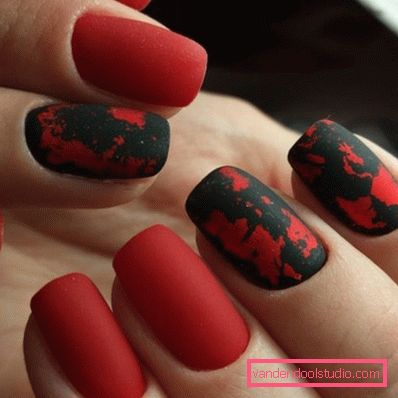 Manicure brillante con lamina 2019-2020 anni