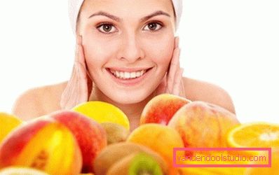 frutti per arricchire il corpo con vitamine frutti per arricchire il corpo con vitamine