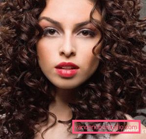 Cura dei capelli dopo perm
