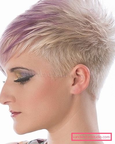 Posa un taglio di capelli corto a casa - Photo News 2019