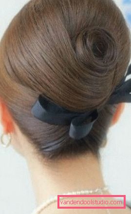Acconciatura retrò Raffinate acconciature retrò chic o come essere ricordati ad una festa