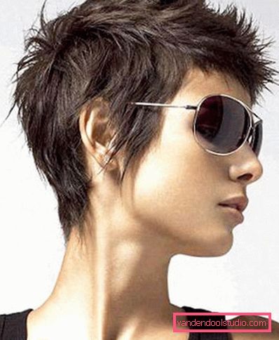 tagli di capelli da donna corti alla moda 2017 - 2018 Opzioni per tagli di capelli femminili alla moda nel 2019