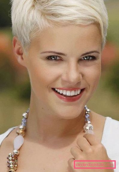 tagli di capelli da donna corti alla moda 2017 - 2018 Opzioni per tagli di capelli femminili alla moda nel 2019