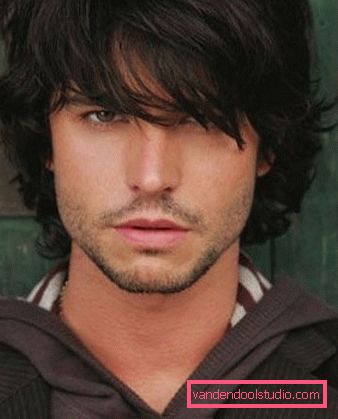 Taglio di capelli da uomo con frangetta Opzioni per tagli di capelli maschili con frangia e stile