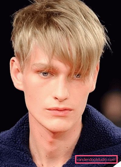 Tagli di capelli da uomo con frangia - lunghi obliqui Opzioni per tagli di capelli maschili con frangia e stile