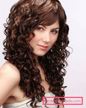 capelli lunghi Scegliere una permanente per capelli lunghi - foto di stile a lungo termine