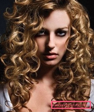 capelli lunghi Scegliere una permanente per capelli lunghi - foto di stile a lungo termine