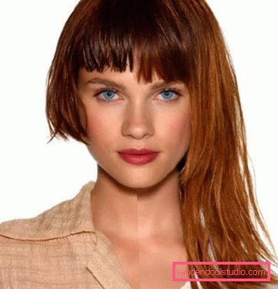 Tagli di capelli creativi asimmetrici per capelli lunghi Tipi di tagli di capelli creativi per capelli lunghi