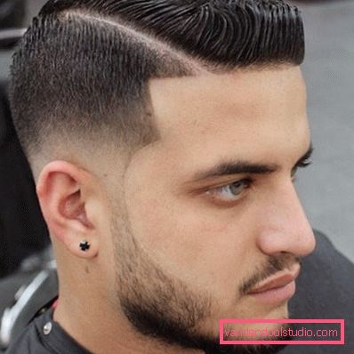 i capelli degli uomini con la separazione Tipi di acconciature maschili con separazione