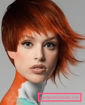 Tutta la varietà di tagli di capelli asimmetrici