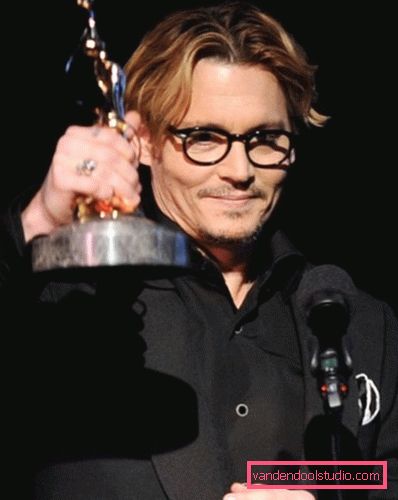 Tutti i tagli di capelli e acconciature Johnny Depp