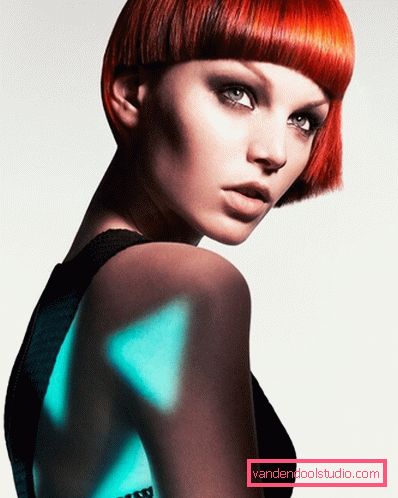 Tagliacapelli da donna per capelli corti e medi, foto con frangia