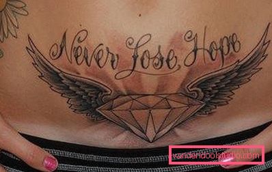 tatuaggio del ventre tatuaggio del ventre