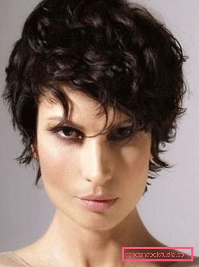 Tagli di capelli corti per capelli ricci Tagli di capelli corti da donna per capelli ricci