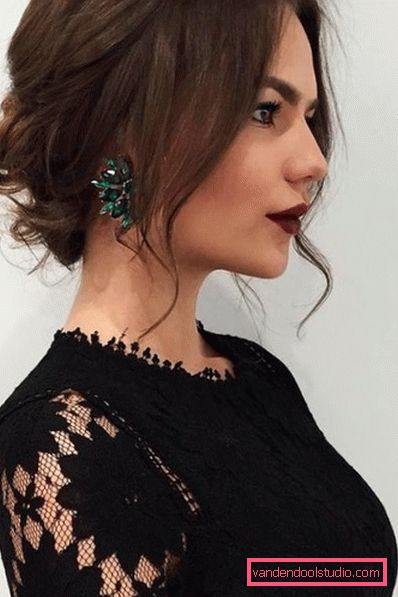 Acconciature che ringiovaniscono una donna dopo 40 foto Acconciature femminili per capelli medi - foto di stile bello e leggero per donne di diverse età