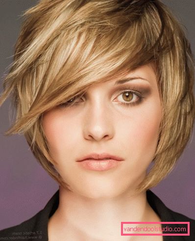 Capelli corti con frangia obliqua Tagli per capelli da donna per capelli corti con frangia diversa