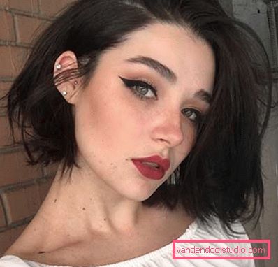 Tagli per capelli da donna per capelli medi senza scoppio 2019 - foto