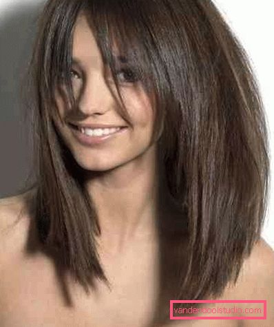 Tagli per capelli da donna per capelli medi senza scoppio 2019 - foto